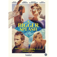 A BIGGER SPLASH