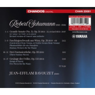 PLAYS SCHUMANN