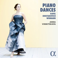 PIANO DANCES