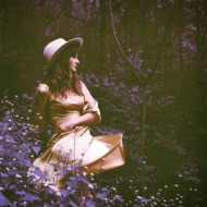 MIDWEST FARMER'S DAUGHTER