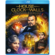 HOUSE WITH A CLOCK IN ITS WALLS