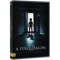VALAKI A TÚLOLDALON
