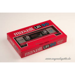 Maxell UR 90 audio kazetta