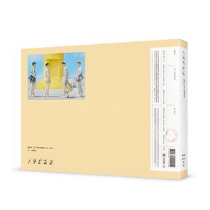 1ST PHOTOBOOK IN JEJU 19522<br/><h5>Megjelenés: 2020-11-27</h5>