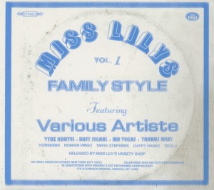 MISS LILY'S FAMILY STYLE<br/><h5>Megjelenés: 2013-02-07</h5>