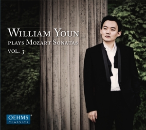 PLAYS MOZART SONATAS<br/><h5>Megjelenés: 2015-09-28</h5>