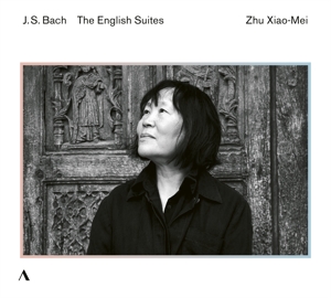 J.S. BACH: THE ENGLISH SUITES<br/><h5>Megjelenés: 2024-10-04</h5>