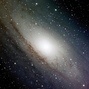 ANDROMEDA SKYLINE<br/><h5>Megjelenés: 2022-01-14</h5>