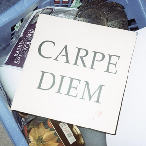 CARPE DIEM<br/><h5>Megjelenés: 2017-10-06</h5>