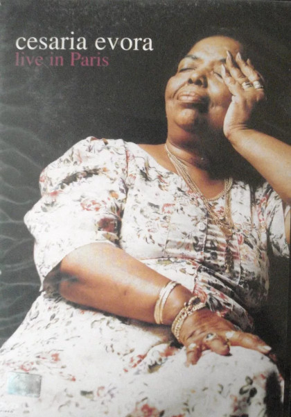 Cesaria Evora  Live In Paris (DVD) | Lemezkuckó CD bolt