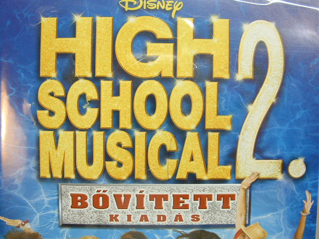 High School Musical 2. High School Musical 2.(európai kóddal, bővített kiadás) (DVD) | Lemezkuckó CD bolt